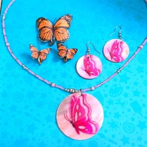 Two Sets of Butterfly-Themed 🦋 Jewelry A216